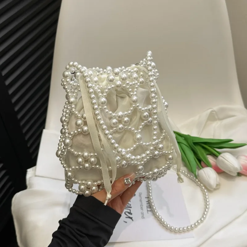 Белые сумки-ведра с бисером на – обзор и цена Luxury Bags On Sales